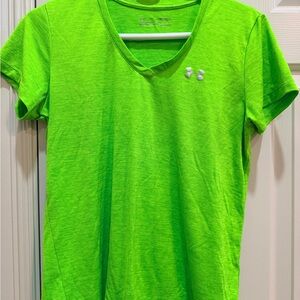 Under Armour /North Face Women's wicking V-Neck Top